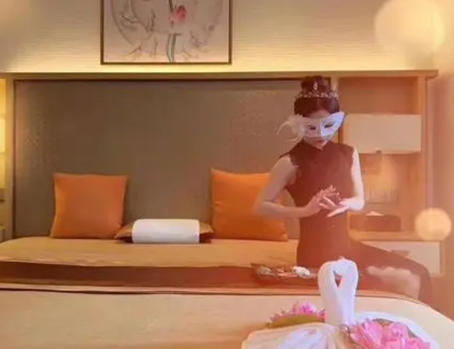 我在成都成华体验了下高端男士按摩spa会馆，私人会所花样超多